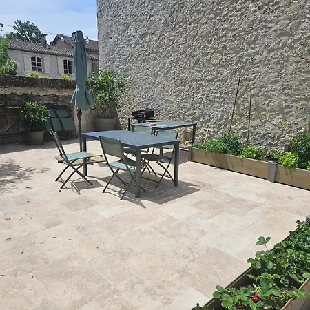 Grande Confort Les Arcades Homestay szállás