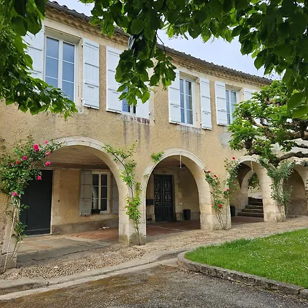 Grande Confort Les Arcades Homestay szállás